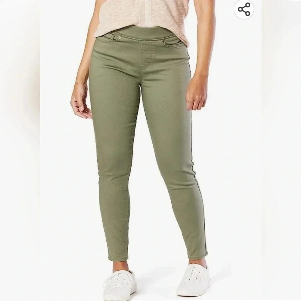 NWT Levi Strauss Shaping Pull-On Skinny Jeans Olive Green Plus Sz 28M W39 L30